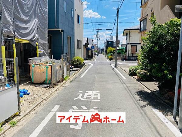 ●○西側前面道路○● 平日のご案内も可能です！