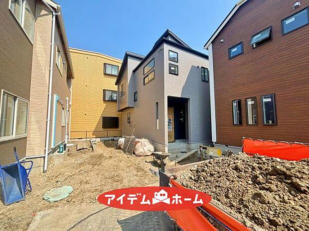 ●○4号棟外観○● 平日のご案内も可能です!