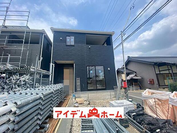 ●○4号棟外観○● 平日のご案内も可能です!