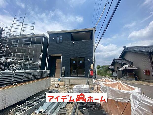 ●○4号棟外観○● 平日のご案内も可能です!