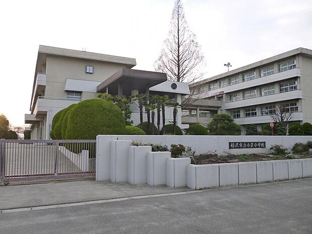稲沢市立小正小学校(1400m)