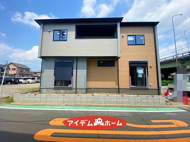 ●○1号棟外観○● 平日のご案内も可能です!