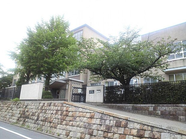 名古屋市立笠寺小学校(400m)
