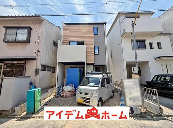 外観：323000526451