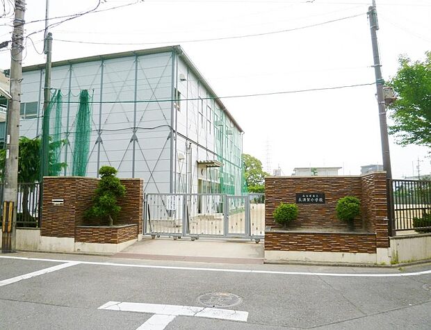 名古屋市立長須賀小学校（160m）