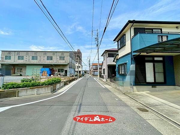 ●○前面道路写真○● 平日のご案内も可能です！