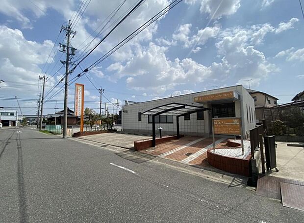 はとりファミリークリニック(858m)