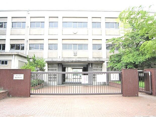 名古屋市立南陽中学校(1900m)