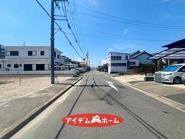 ●○前面道路写真○● 平日のご案内も可能です！ 