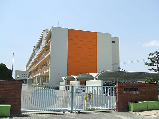 あま市立甚目寺中学校(2599m)