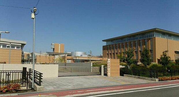 飛島村立飛島学園(800m)