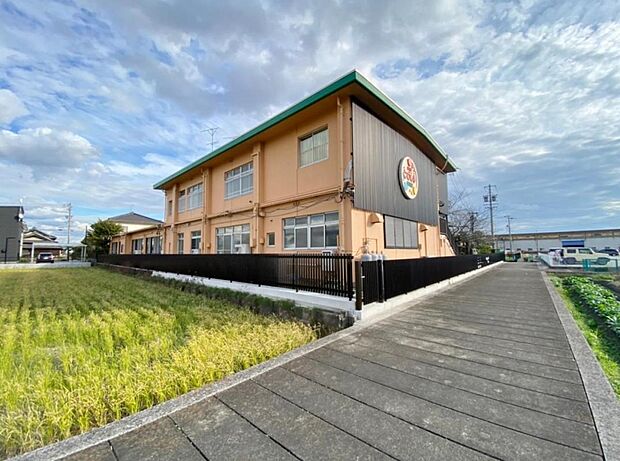 私立とびしま保育園(1426m)