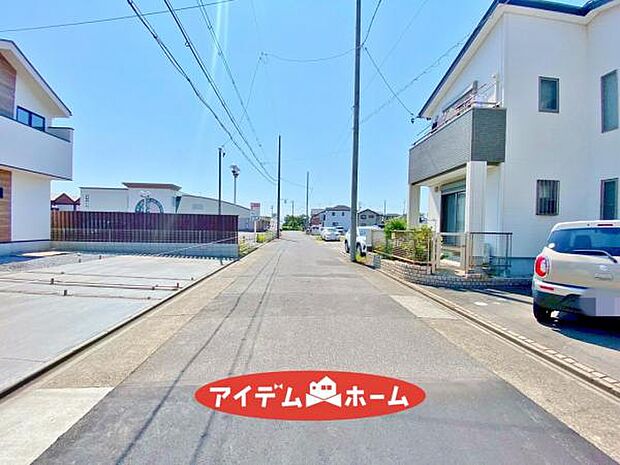 ●○前面道路写真○● 平日のご案内も可能です!