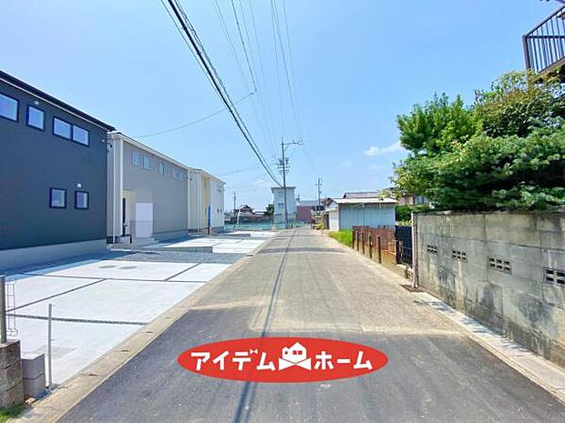 ●○北側前面道路○● 平日のご案内も可能です！ 