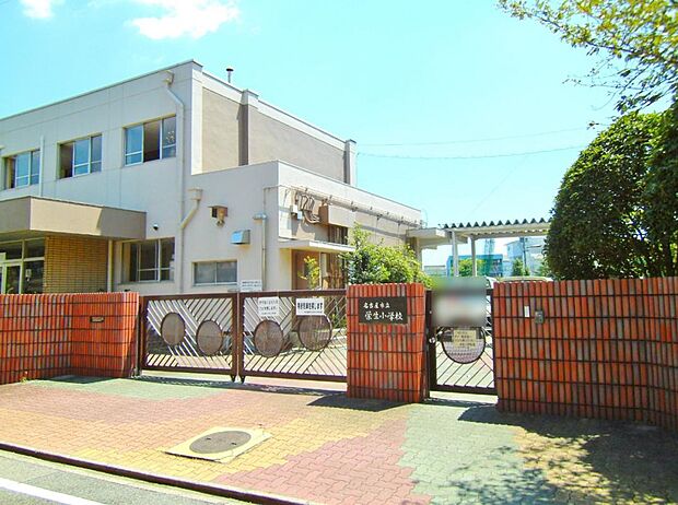 名古屋市立栄生小学校(40m)