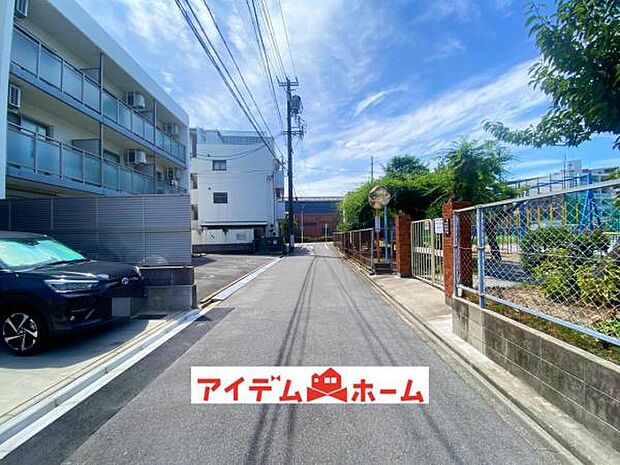 ●○前面道路写真○● 平日のご案内も可能です!