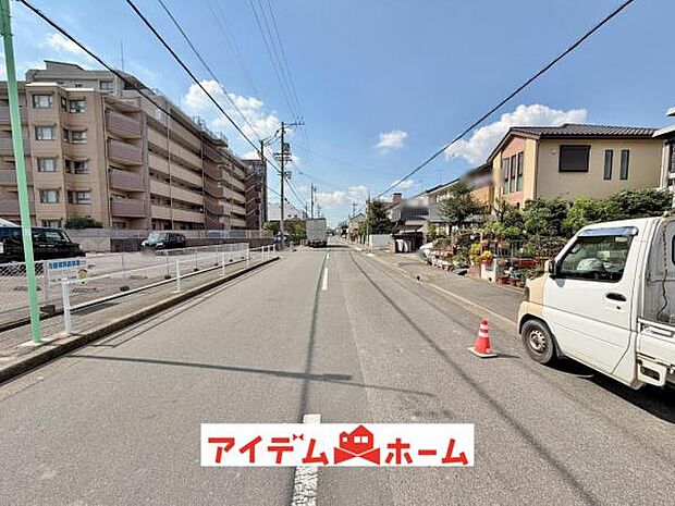 ●○前面道路写真○● 平日のご案内も可能です!