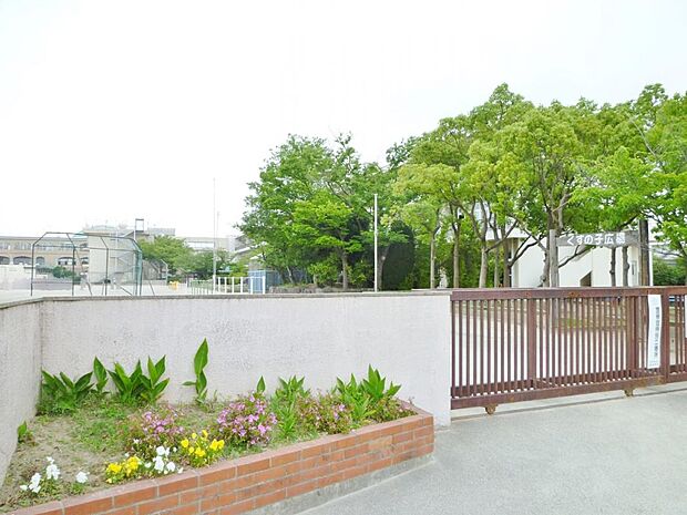 大治町立大治南小学校(800m)