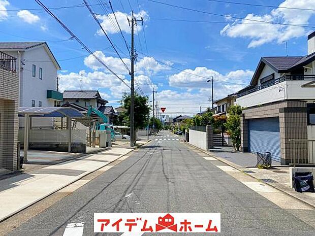 ●○前面道路写真○● 平日のご案内も可能です！