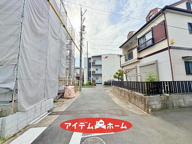 ●○北側前面道路○● 平日のご案内も可能です!