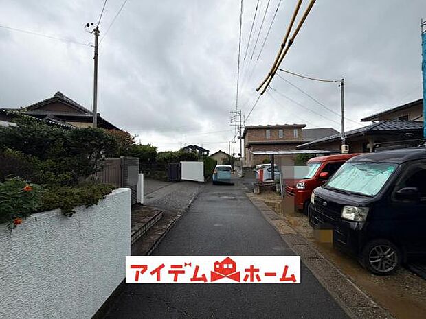 ●○前面道路写真○● 平日のご案内も可能です！