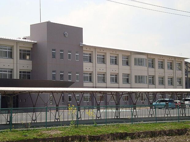 稲沢市立平和中学校(2300m)