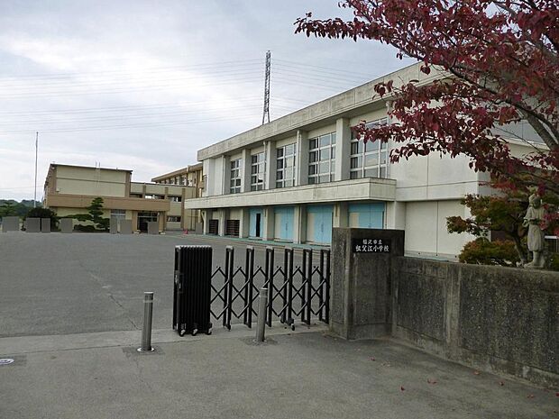 稲沢市立祖父江小学校(1400m)