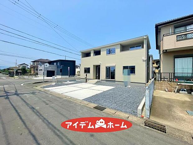 ●○2号棟外観○● 平日のご案内も可能です！ 
