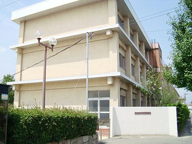 津島市立東小学校（1500m）