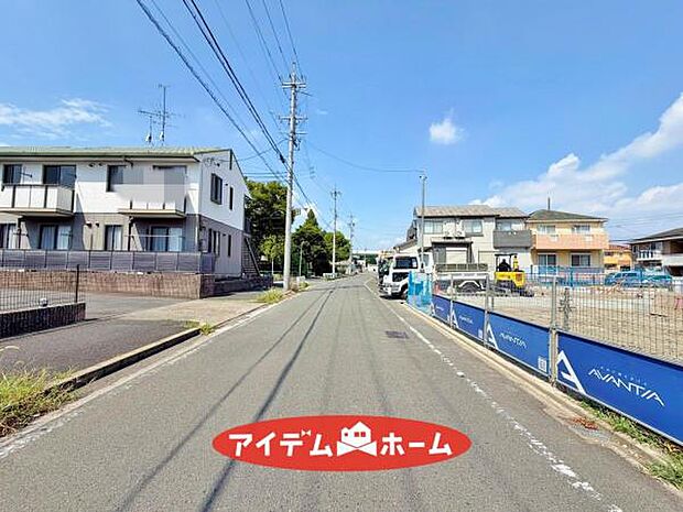 ●○前面道路写真○● 平日のご案内も可能です！
