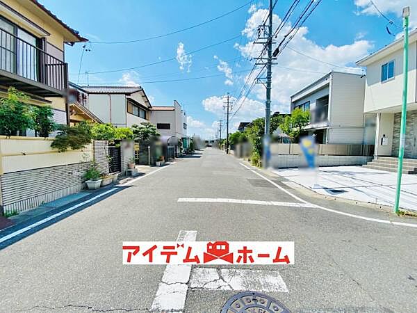 ●○南側前面道路○● 平日のご案内も可能です！
