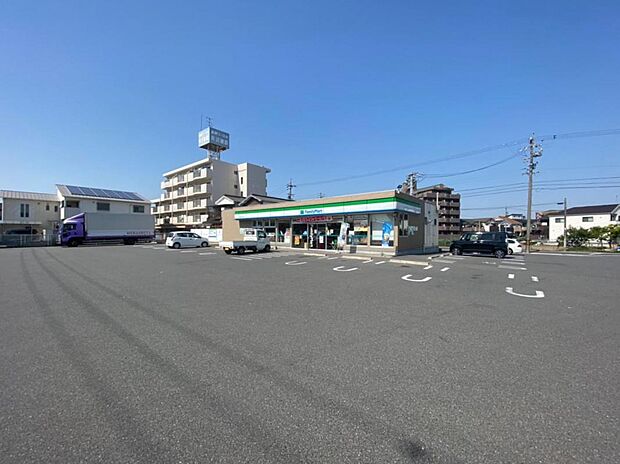 ファミリーマート 港宝神二丁目店(390m)