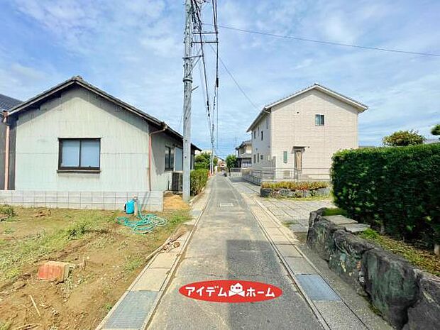 ●○前面道路写真○● 平日のご案内も可能です!