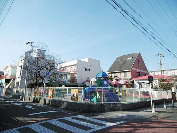 千年幼児園（327m）