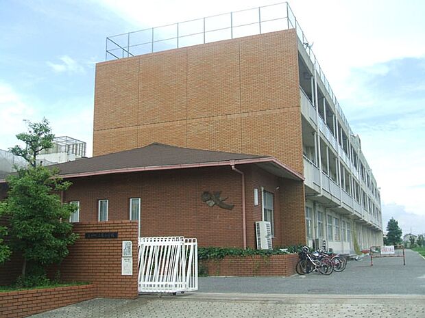 あま市立美和東小学校(850m)
