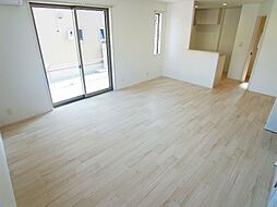 都部戸建貸家 D 3LDKのリビング/ダイニング