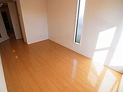 マム・ブランチ 205 2階1Kのリビング/ダイニング