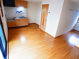 クレール新柏B 106 1階ワンルームのリビング/ダイニング