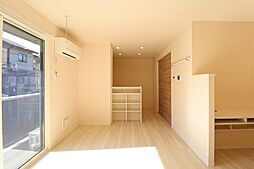 イースト・ヴィラ　I 103 1階2LDKのリビング/ダイニング