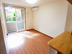 サンマルサンB 103 1階1LDKのリビング/ダイニング