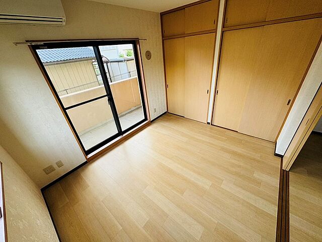 寝室