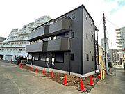 柏駅より徒歩9分 築2年9ヶ月 3階建の賃貸物件