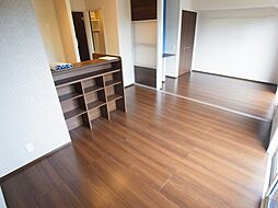 サンヒルズヴィラカインドネスI 102 1階2LDKのリビング/ダイニング