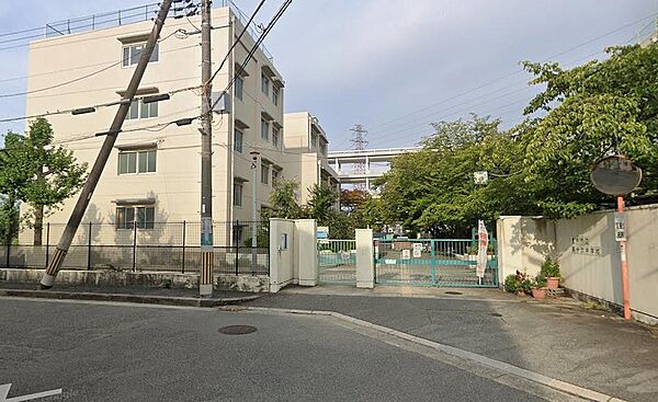 第十六中学校　130ｍ