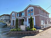 小山駅よりバス12分 徒歩1分 1階 築11年5ヶ月の賃貸物件