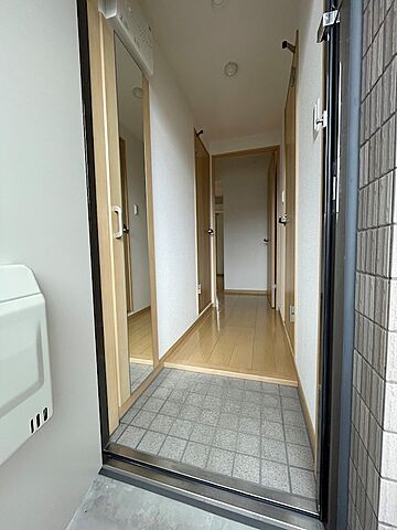 玄関