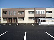 新栃木駅より徒歩14分 1階 築12年の賃貸物件