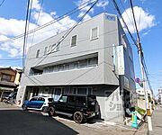 ペンギンハウス 3階 築32年8ヶ月の賃貸物件