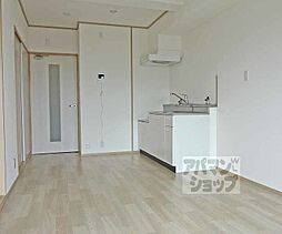 ハイツ桂Ａ・Ｂ A4-A 4階3LDKのリビング/ダイニング