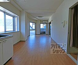 JR山陰本線 嵯峨嵐山駅 徒歩6分の賃貸マンション 3階1LDKのリビング/ダイニング